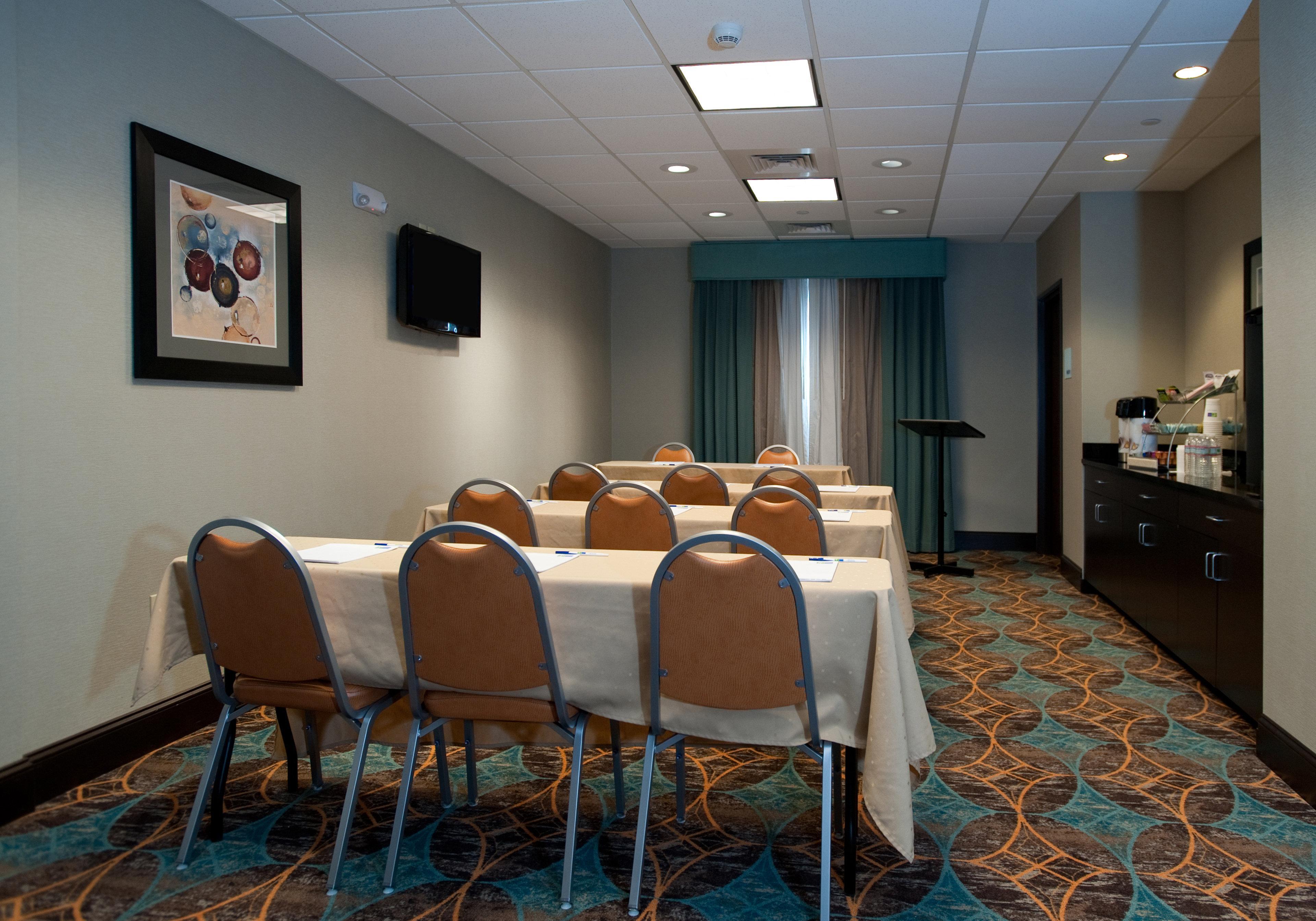 Holiday Inn Express Selinsgrove By Ihg Shamokin Dam Екстер'єр фото