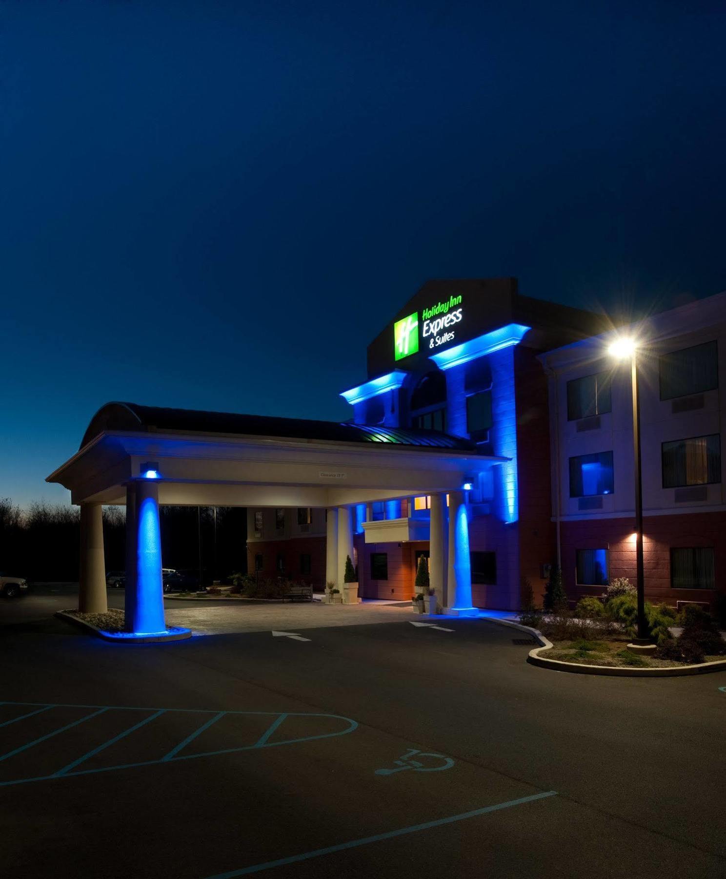 Holiday Inn Express Selinsgrove By Ihg Shamokin Dam Екстер'єр фото