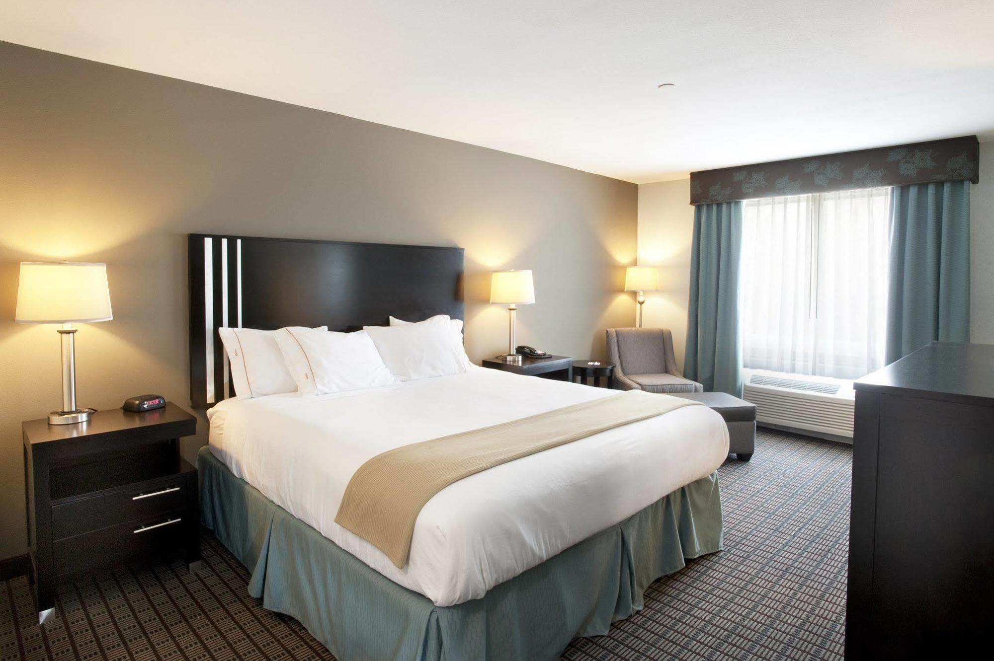 Holiday Inn Express Selinsgrove By Ihg Shamokin Dam Екстер'єр фото